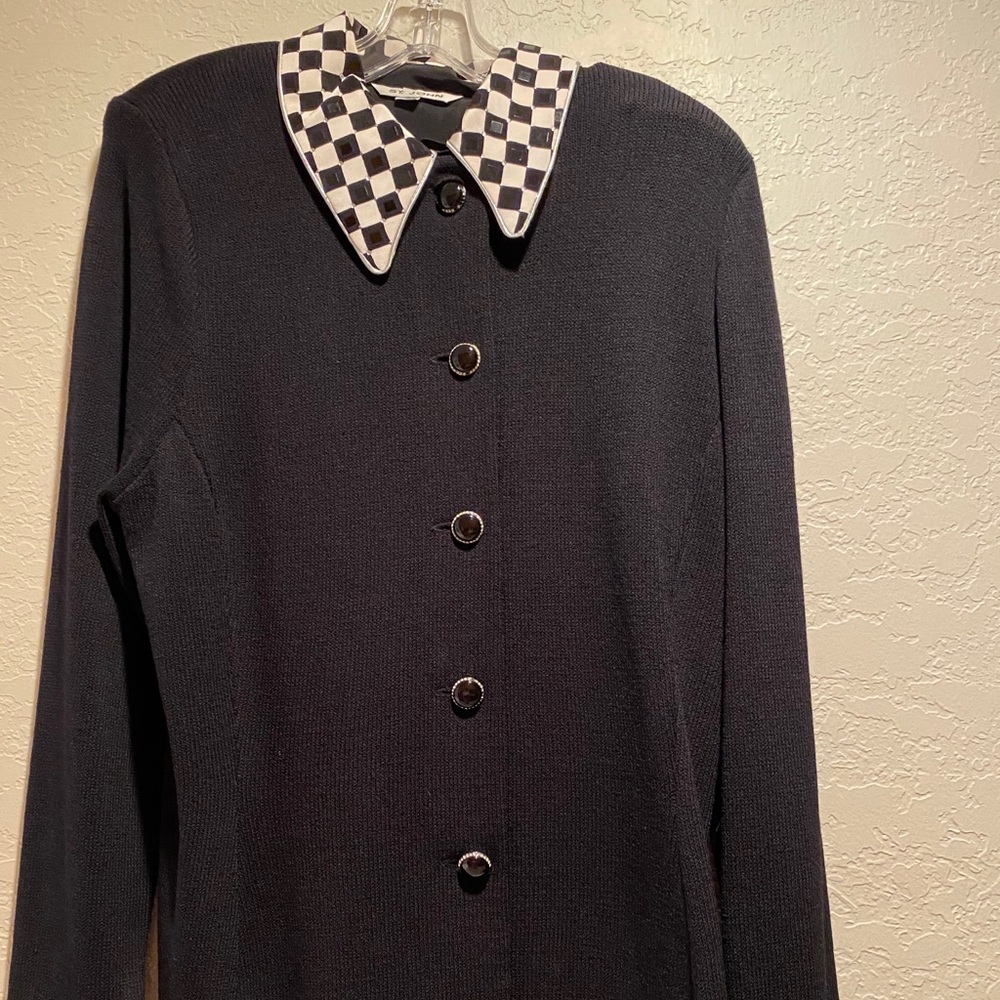 St John knit Black w/white check accents